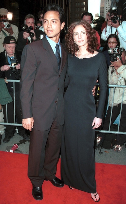 Julia Roberts, Benjamin Bratt, Notting Hill Premiere 1999
